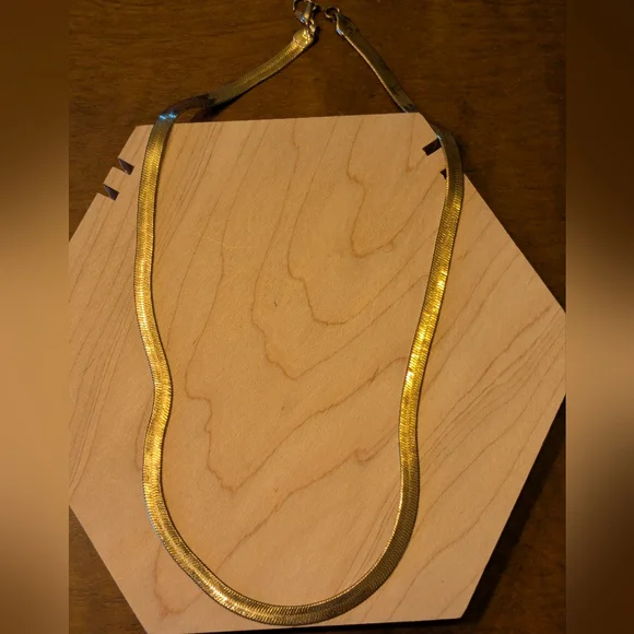 Classic Vintage Gold Plated Herringbone Necklace - Picture 3 of 10